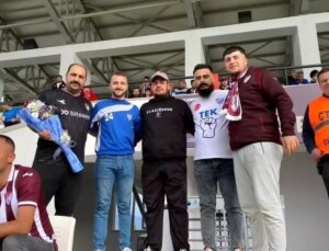 Dostluk ve Fair-Play Örneği: Elazığspor Taraftarları Erbaa’da Çiçeklerle Karşılandı