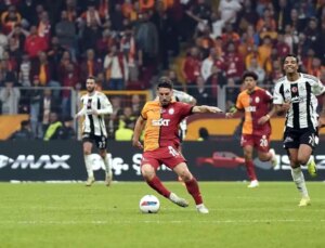 Dries Mertens, Galatasaray’da 100. Resmi Maçını Oynadı