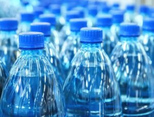 İçme suyu markası, karaciğer hasarı nedeniyle büyük tazminata mahkum edildi
