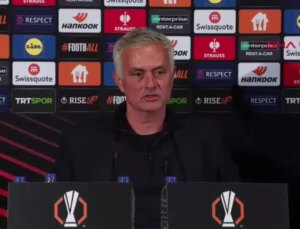 Mourinho: Fenerbahçe’den ayrıldıktan sonra UEFA dışında bir kulübe gitmek istiyorum