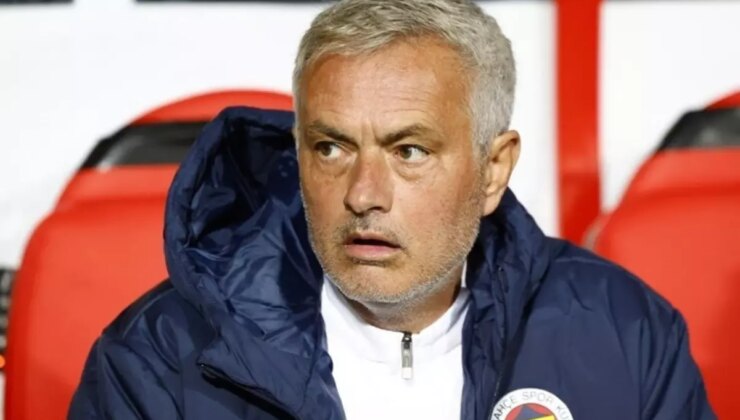 Mourinho yeniden İngiliz gazetelerinin manşetlerinde