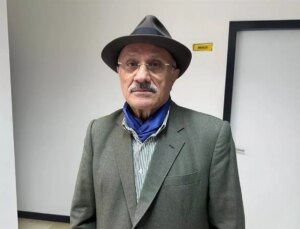 75 Yaşındaki Mühendis Hamdi Taş, Eğitimle Gençlere Örnek Oluyor
