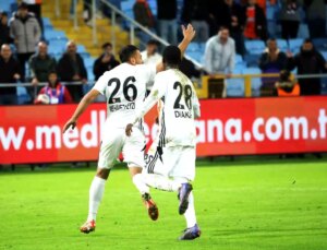 Adanaspor ve Sakaryaspor 1-1 Beraberliği Paylaştı