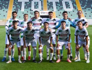 Akhisarspor Maçlara Çıkmama Kararı Aldı