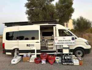 Antalya’da Sahte Doktor Gözaltına Alındı