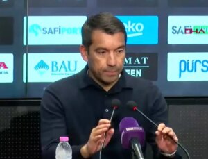 Beşiktaş Teknik Direktörü van Bronckhorst: ‘Kötü Oynadık ve Mağlup Olduk’