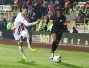 Boluspor, Ümraniyespor’u 3-0 Mağlup Etti