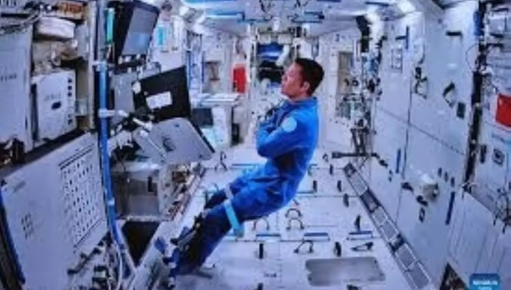 Çin Uzay İstasyonu’ndan Dünya’ya Bilimsel Numune Taşıyan Shenzhou-18 Uzay Aracı İniş Yaptı