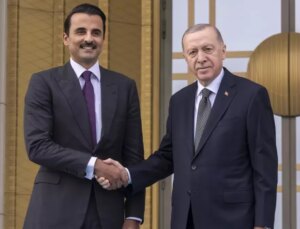 Cumhurbaşkanı Erdoğan, Katar Emiri El Sani’yi resmi törenle karşıladı