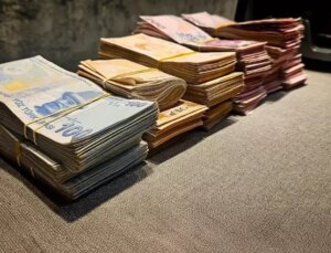 Deutsche Bank Türkiye’de faiz indirimi beklentisini öne çekti