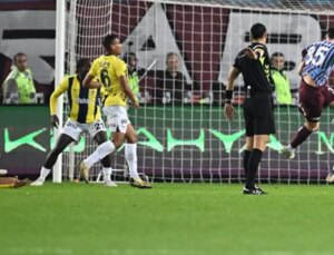 Fenerbahçe’nin yıldızı sekerek oyundan çıktı