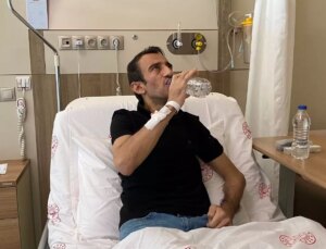 Genetik Hastalıkla Mücadele Eden Kardeşlere Tek Kadavradan İki Böbrek Nakli