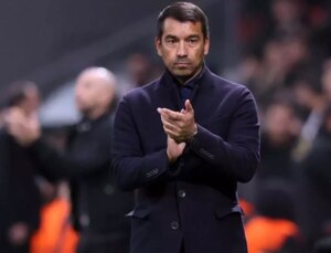 Giovanni van Bronckhorst, Beşiktaşlı futbolcuları canavara benzetti