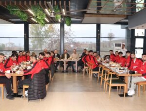 Havza Belediyespor’dan Tekkeköyspor Maçı Öncesi Kahvaltı