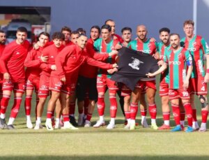 Karşıyaka, Krizlere Rağmen 3 Kulvarda 3’te 3 Yaptı