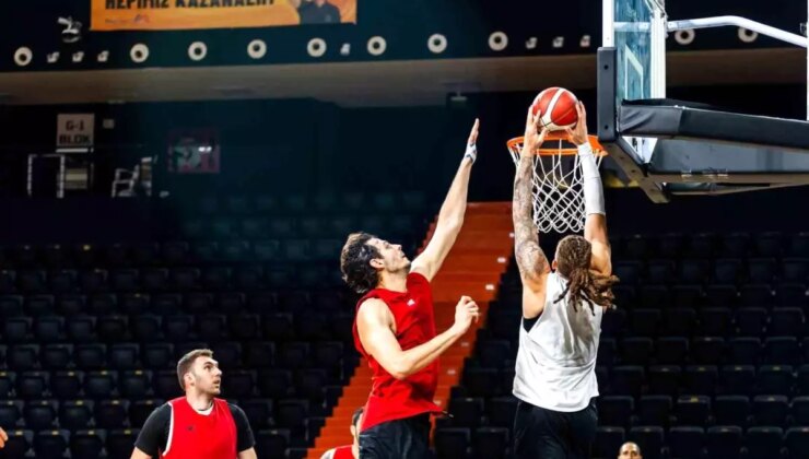 Mersin Spor Kulübü, A. Efes ile Zorlu Bir Maça Hazırlanıyor