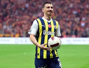 Mert Hakan’dan Trabzonspor maçı sonrasında soyunma odasında olay paylaşım