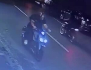 Midyeci Ahmet’e pompalı tüfekli saldırı kamerada
