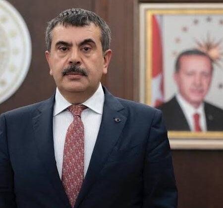 Milli Eğitim Bakanı Yusuf Tekin ile Başlayan ‘Laiklik Tartışması’ Büyüyor!