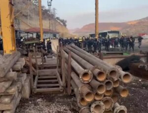 Özelleştirileceği açıklanmıştı: Madenciler kendilerini yer altına kapattı