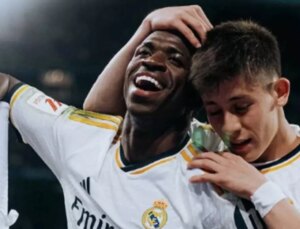 Real Madrid’in yıldızı dünyanın en pahalı transferi olacak