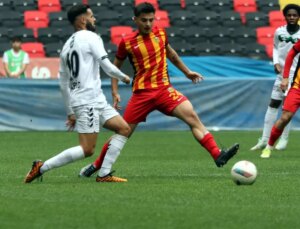 Sakaryaspor, Yeni Malatyaspor’u 2-0 Geçti