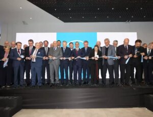Sanayi ve Teknoloji Bakanı Kacır, UNICERA İstanbul Fuarı’na katıldı Açıklaması