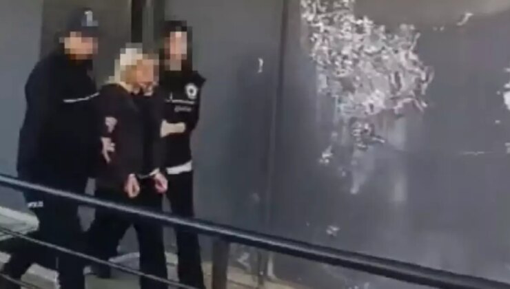 Ümraniye’de genç kadın annesine saldırdığını öne sürdüğü babasını bıçakla öldürdü