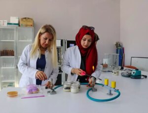 Van’da probiyotik içeren gıdaların besin değerini korumak için “kapsüllenmiş maya” üretildi