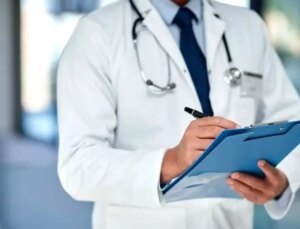 Aile hekimleri 5 günlük grev kararı aldı
