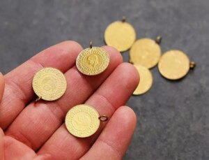 Altın fiyatları kısa süreli durgunluğun artından yeniden hareketlendi