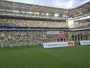 Beşiktaş Fenerbahçe hangi kanalda? Beşiktaş Fenerbahçe maçını hangi kanal veriyor, nerede izlenir?