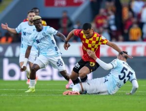 Göztepe, Adana Demirspor’u İlk Yarıda 2-0 Geçti
