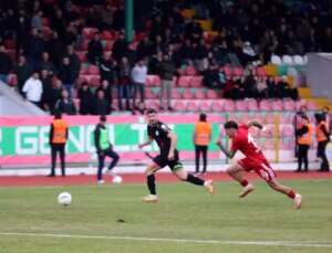 Isparta 32 Spor, Batman Petrolspor’a 1-0 Yenildi