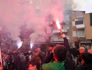 Kocaelisporlu Futbolcular Ortaokulda Coşkuyla Karşılandı