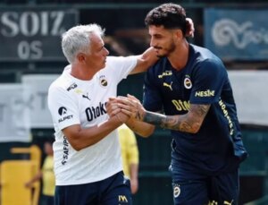 Taraftarların tepki gösterdiği Samet’e Mourinho sahip çıktı