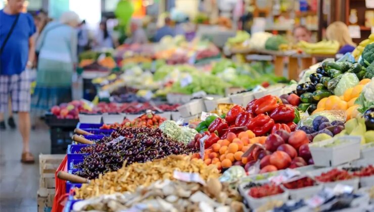 2024 yılında marketlerde fiyatı en çok artan ve azalan ürünler belli oldu!