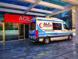 Ambulanslar Çalışmayacak, 6 Bin Sağlık Personeli İşsiz Kalabilir