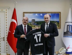 Beşiktaş Kulübü Başkanı Yücel’den Çanakkale Valisi Toraman’a ziyaret