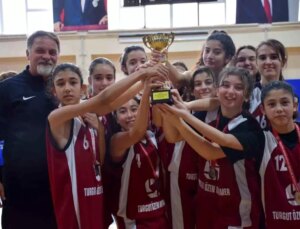 Bilecik’te Yıldız Kızlar Basketbol Müsabakaları Tamamlandı