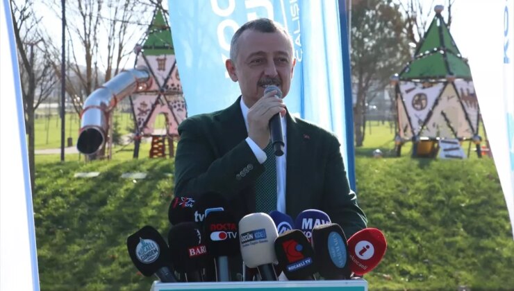 Büyükakın: ‘Marmara Denizi’nin temizliği için İstanbul’un sorumluluğu var’