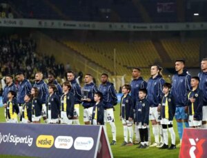Fenerbahçe, Hatayspor Maçına İki Değişiklikle Çıktı