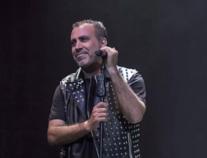 Haluk Levent apar topar hastaneye kaldırıldı