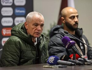 Hatayspor’un Teknik Direktörü Çalımbay: ’10 kişi kalmak maçı zorlaştırdı’