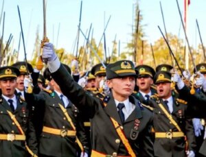 İhracı istenen teğmenlerin savunma yapacağı tarih netleşti
