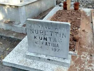 İzmir’de Kabir Kazısında Bulunan Kemiklerin Gizemi Çözülemiyor