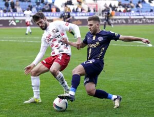 Kasımpaşa ve Gaziantep FK 2-2 Beraber Kaldı
