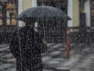 Meteoroloji il il uyardı! Hafta sonu sağanak yağış geliyor