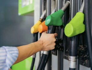 Motorine bu gece yarısı zam geliyor