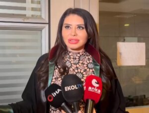 Şarkıcı Ebru Polat avukatlık mesleğine döndü! Yaptığı ilk iş bu oldu